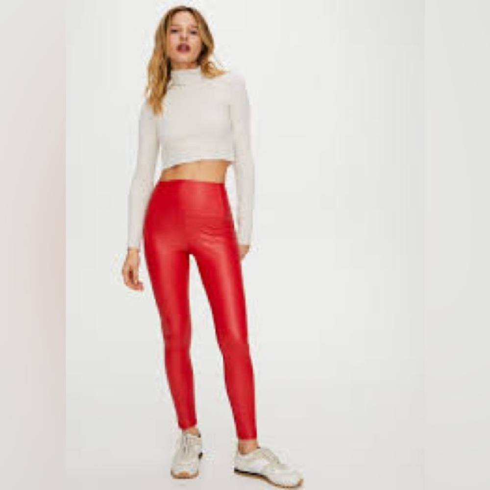 BNWT Aritzia Wilfred Free Daria Pant Red ❤️♥️ Christmas XXS